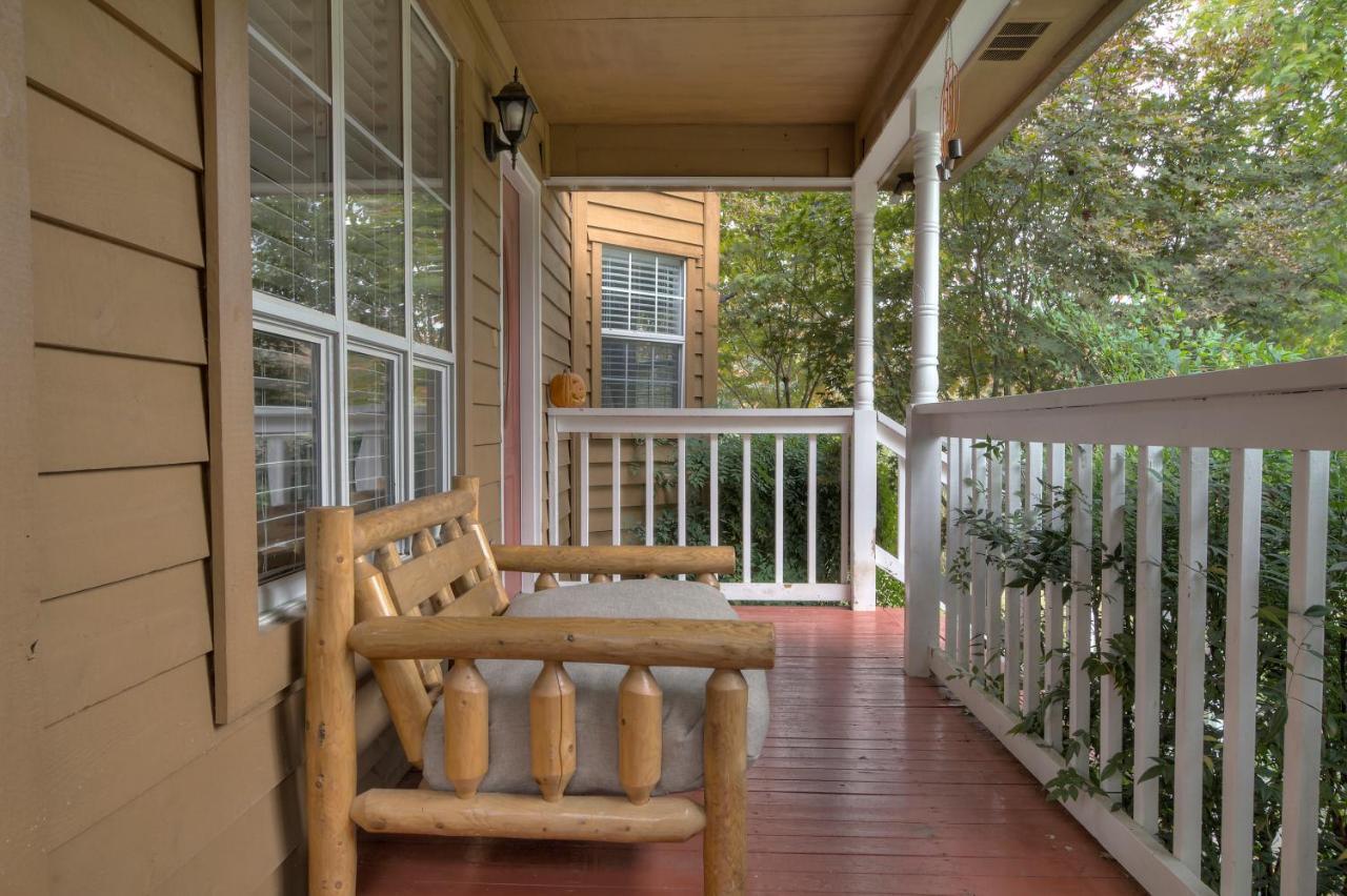 5Bedrooms*4King Beds*Outstanding Location*Hottub* Sevierville Exterior photo